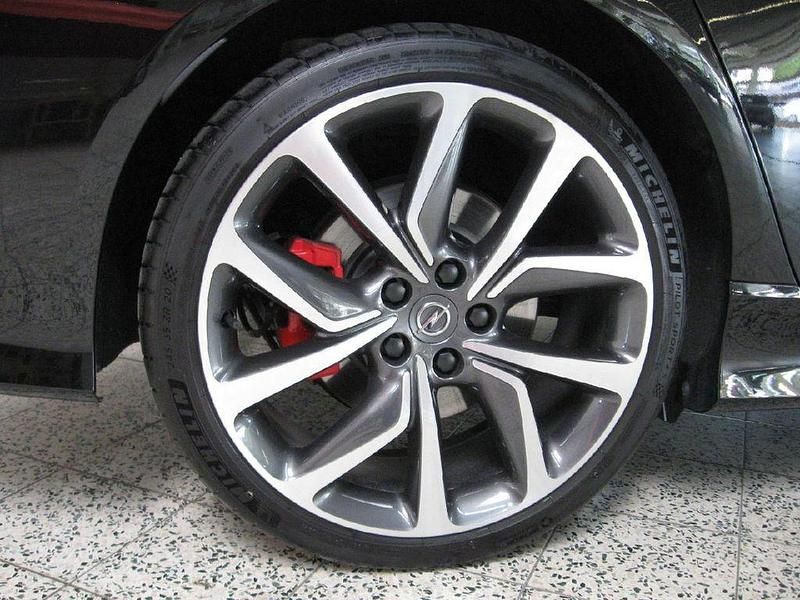 Gebraucht Opel Insignia Sport 230 PS (169 kW) 2021 Onyx schwarz Limousine