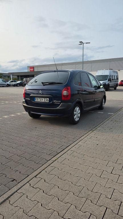 Gebraucht Citroën Xsara Picasso 116 PS (85 kW) 2001 Blau Van / Kleinbus
