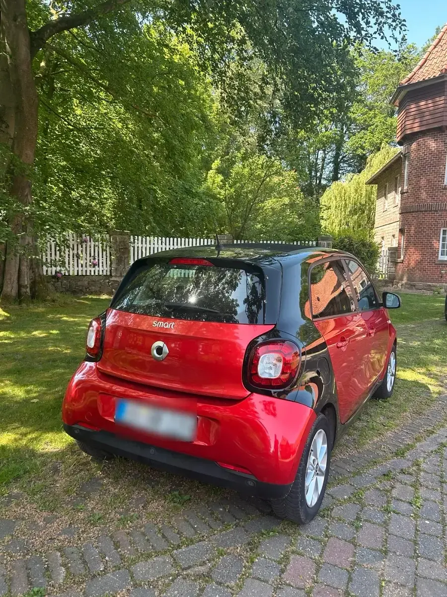 Gebraucht Smart ForFour Passion 90 PS (66 kW) 2017 Schwarz Kleinwagen