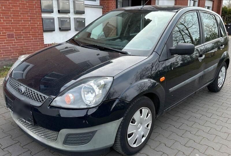 Blau Gebraucht 2006 Ford Fiesta Kleinwagen | 1.300 € (Fairer Preis) - Bild 1/4