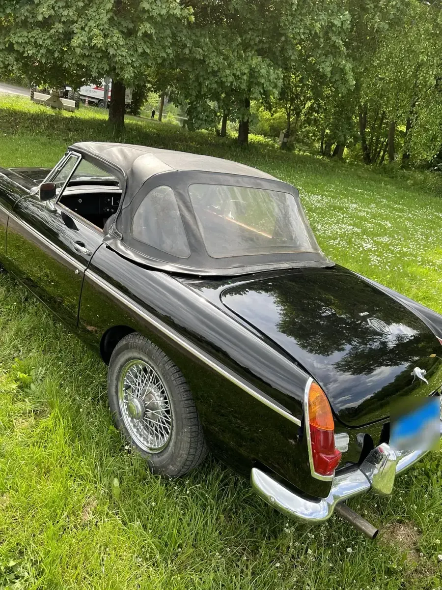 Gebraucht MG B 95 PS (69 kW) 1968 Schwarz Cabrio