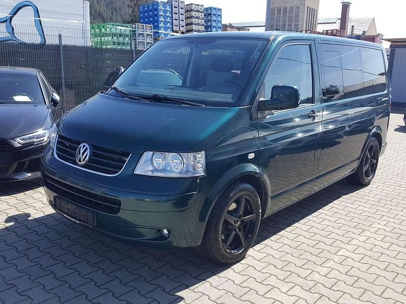 Piniengrün metallic Gebraucht 2007 VW T5 Startline Van | 7.950 € (Fairer Preis) - Bild 1/4