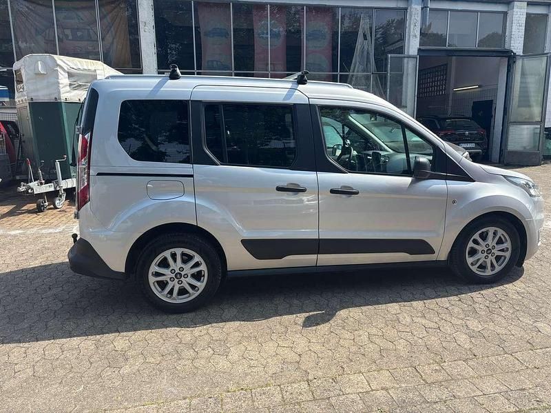 Gebraucht Ford Transit Trend 120 PS (88 kW) 2019 Grau Kombi