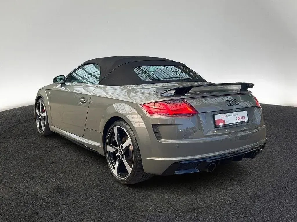 Gebraucht Audi TT Roadster Sport 197 PS (144 kW) 2022 Grau Cabrio