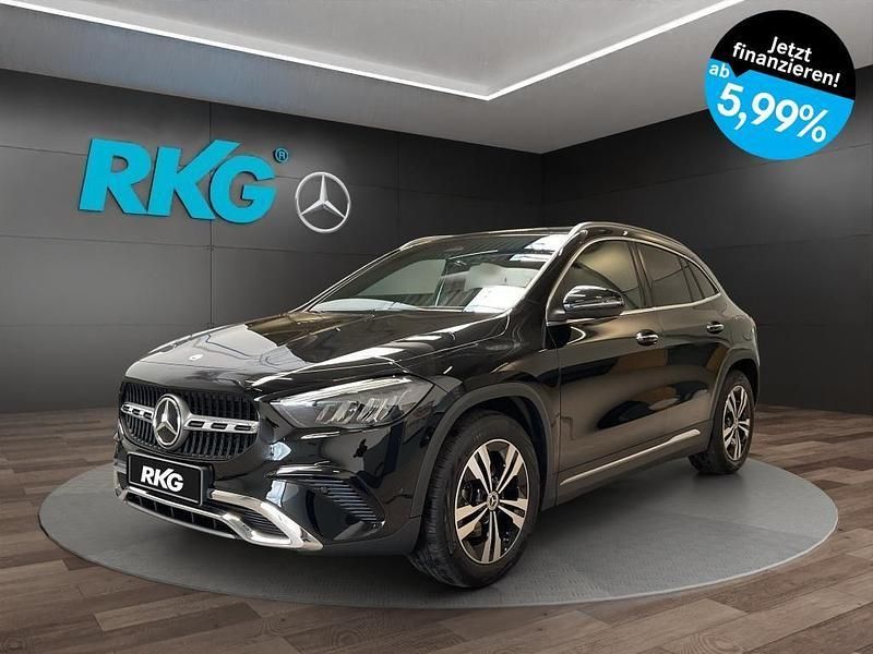 Schwarz Gebraucht 2024 Mercedes GLA200 Progressive SUV | 38.470 € (Guter Preis) - Bild 1/4