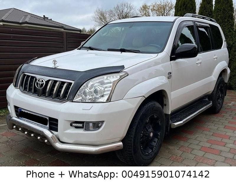 Schwarz Gebraucht 2003 Toyota Land Cruiser SUV | 15.100 € (Fairer Preis) - Bild 1/4