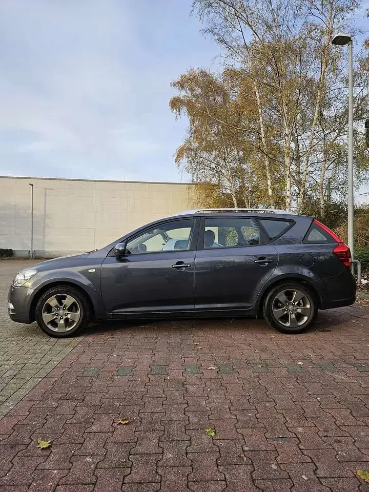 Gebraucht Kia Ceed 126 PS (92 kW) 2009 Kleinwagen