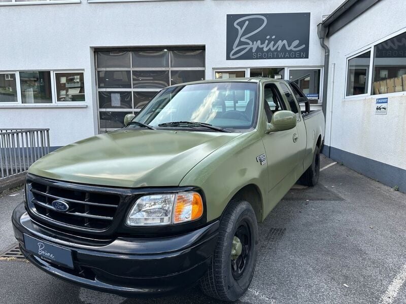 Grün Gebraucht 2000 Ford V8 SUV | 12.990 € - Bild 1/4