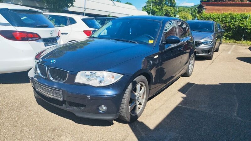 Blau Gebraucht 2006 BMW 118 Kleinwagen | 1.938 € (Fairer Preis) - Bild 1/4