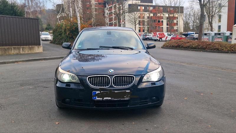 Gebraucht BMW 525 177 PS (130 kW) 2004 Schwarz Limousine