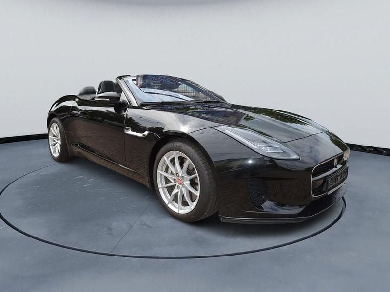 Gebraucht Jaguar F-Type 300 PS (220 kW) 2019 Santorini black Cabrio