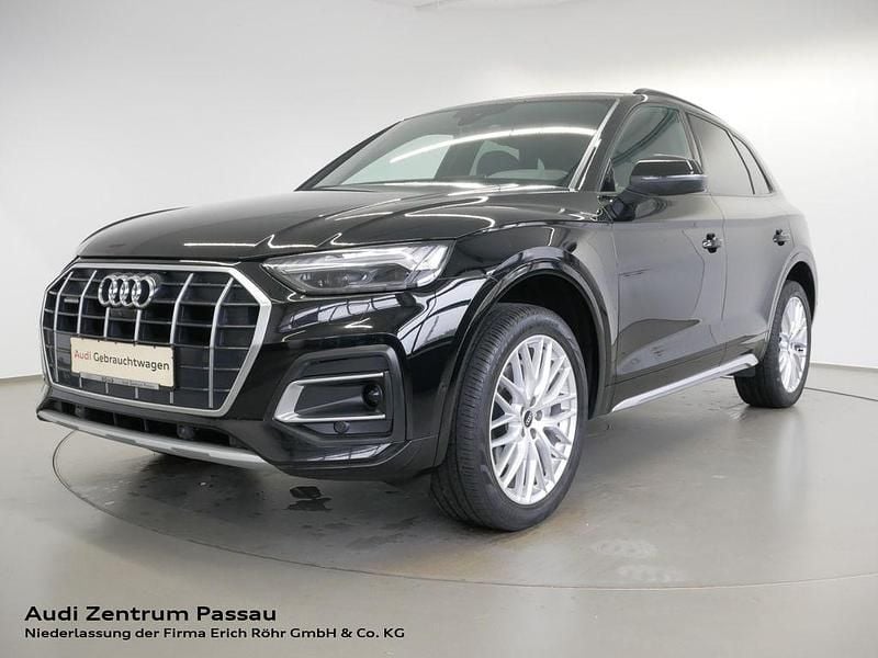 Gebraucht Audi Q5 Ambiente 204 PS (150 kW) 2023 Brillantschwarz SUV