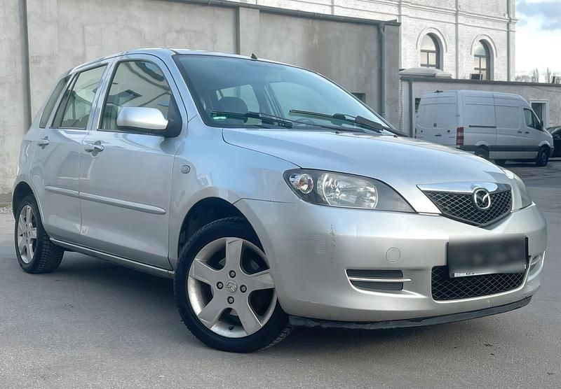 Gebraucht Mazda 2 80 PS (58 kW) 2005 Grau Kleinwagen
