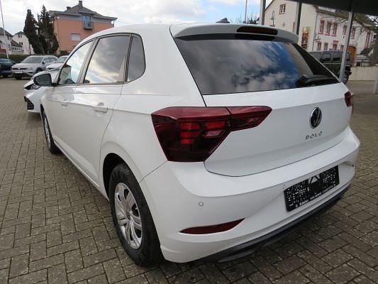 Gebraucht VW Polo Basis 80 PS (58 kW) 2024 Pure white Limousine