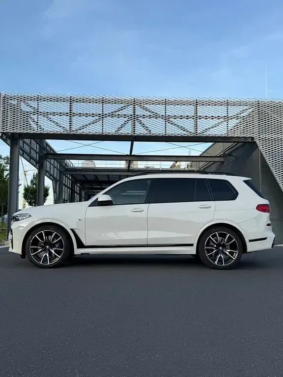 Gebraucht BMW X7 Performance 340 PS (250 kW) 2022 Weiß SUV