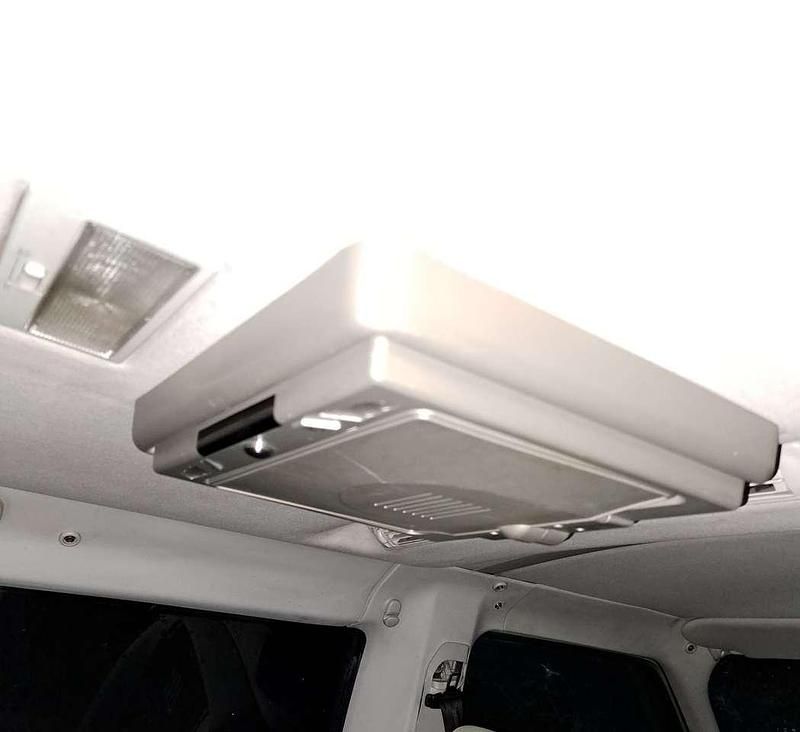 Gebraucht VW Multivan 102 PS (75 kW) 1999 Grün Van