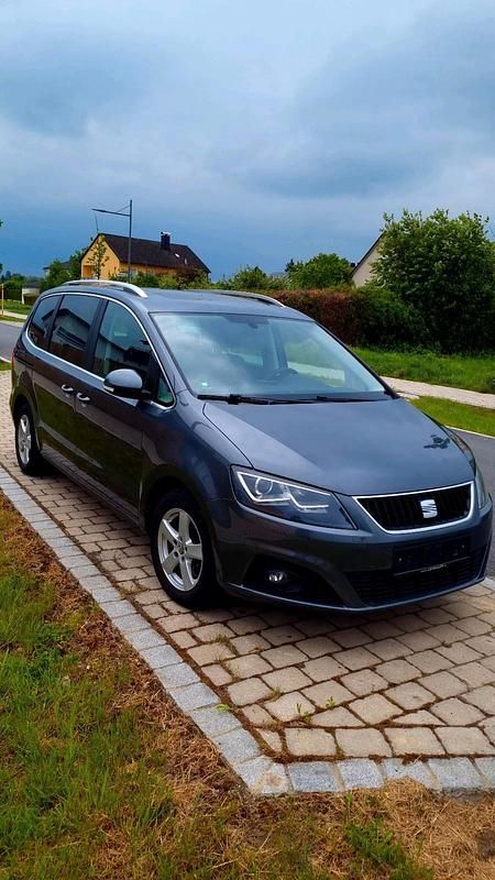 Gebraucht Seat Alhambra 177 PS (130 kW) 2015 Grau Van / Kleinbus