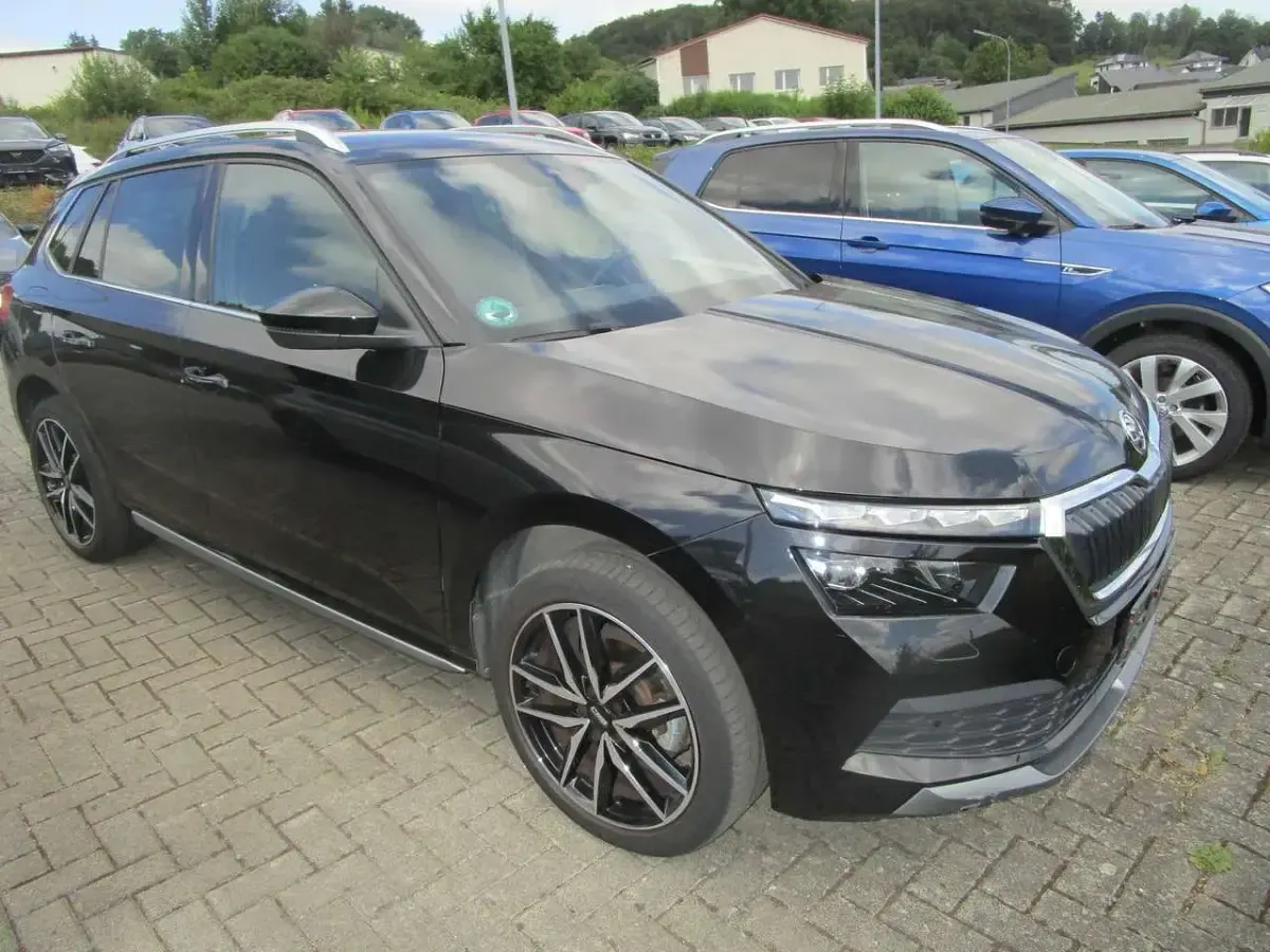 Gebraucht Skoda Kamiq Style 150 PS (110 kW) 2022 Schwarzmagic perleffekt SUV