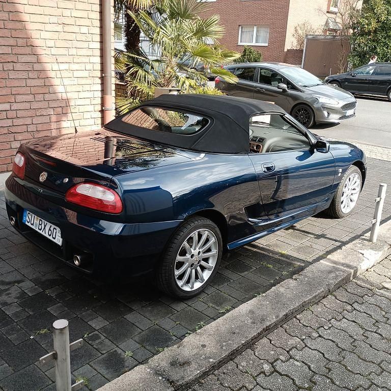 Gebraucht MG TF 135 PS (99 kW) 2005 Blau Cabrio