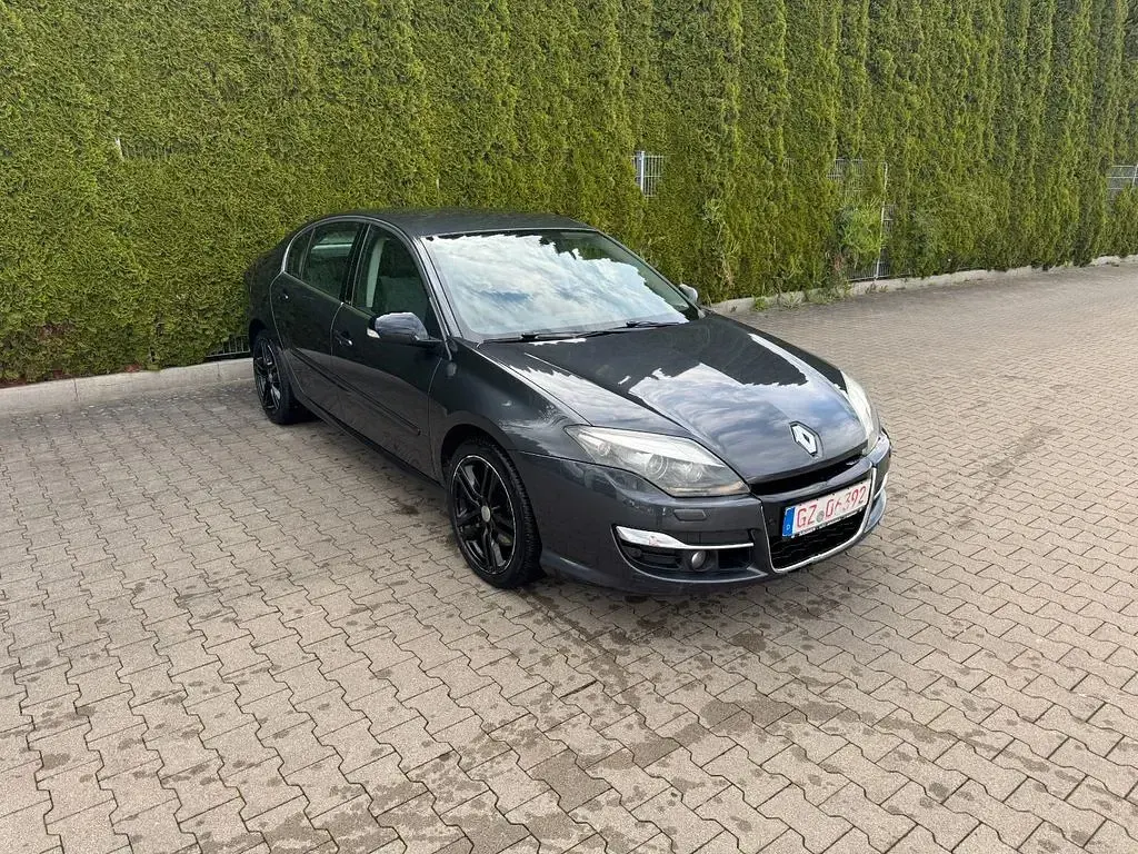 Gebraucht Renault Laguna III GT 173 PS (127 kW) 2011 Grau Limousine
