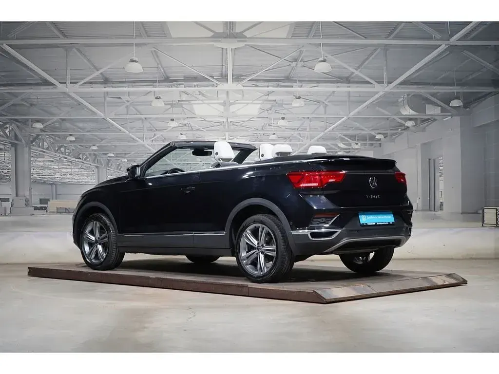 Gebraucht VW T-Roc Cabriolet Style 150 PS (110 kW) 2021 Deep black perleffekt Cabrio