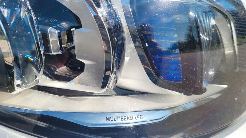 Gebraucht Mercedes C180 156 PS (114 kW) 2019 Silber Kombi