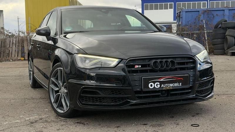 Gebraucht Audi S3 Ambiente 300 PS (220 kW) 2015 Schwarz Limousine