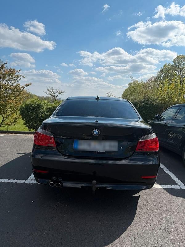 Gebraucht BMW 525 177 PS (130 kW) 2005 Schwarz Limousine