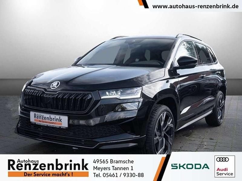 Schwarz Gebraucht 2025 Skoda Karoq SportLine SUV | 42.419 € - Bild 1/4