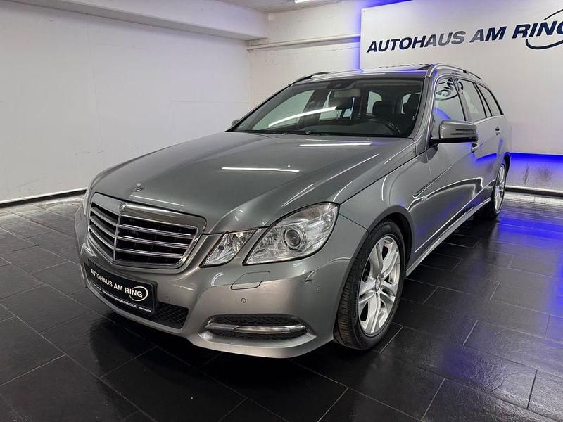 Gebraucht Mercedes E300 Avantgarde 231 PS (169 kW) 2011 Silber Limousine