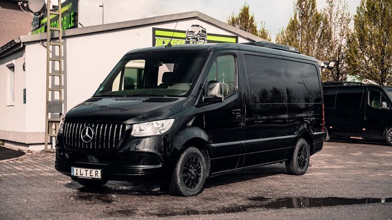 Schwarz Gebraucht 2019 Mercedes Sprinter Van | 67.900 € - Bild 1/4
