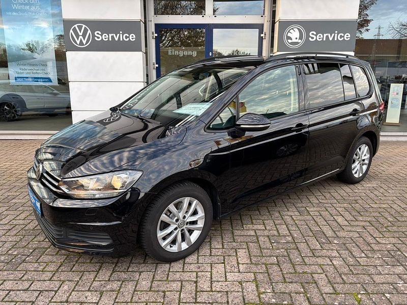 Schwarz Gebraucht 2019 VW Touran Comfortline Van / Kleinbus | 21.550 € (Fairer Preis) - Bild 1/4