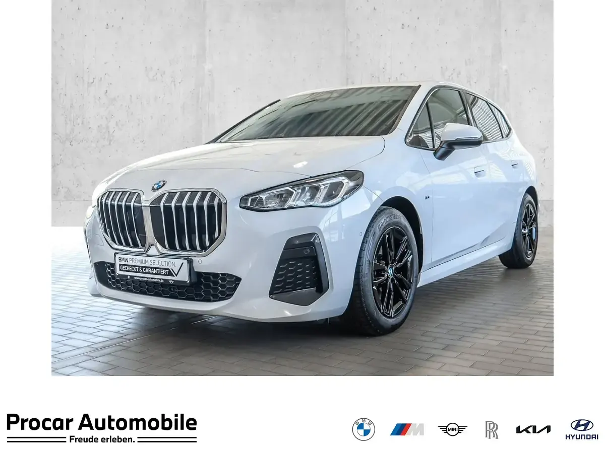 Gebraucht BMW 218 Active Tourer M Sport 150 PS (110 kW) 2023 Van / Kleinbus
