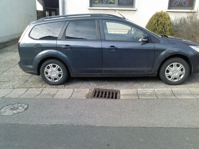Gebraucht Ford Focus 109 PS (80 kW) 2008 Grau metallic Kombi