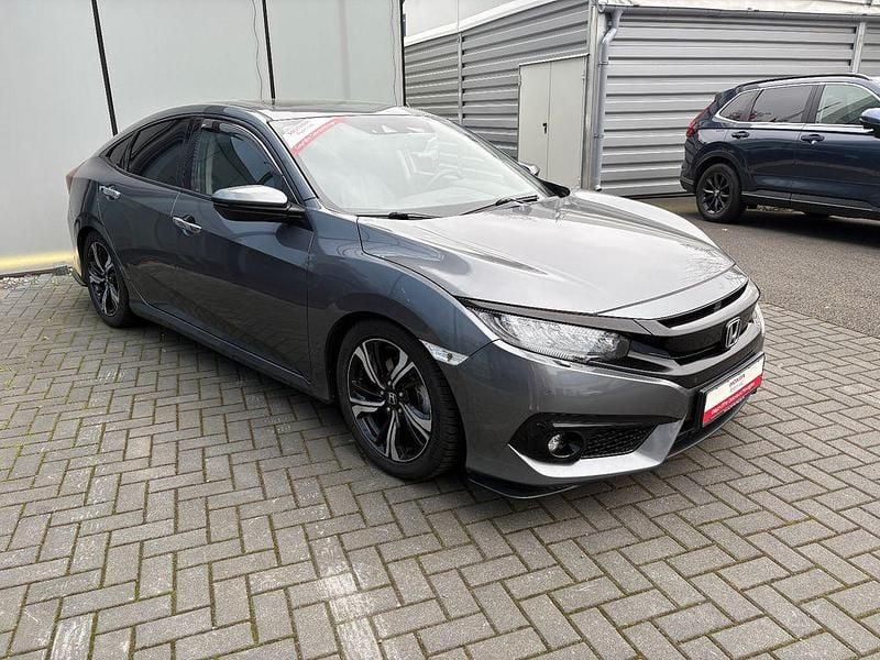 Gebraucht Honda Civic Executive 182 PS (133 kW) 2017 Grau Limousine