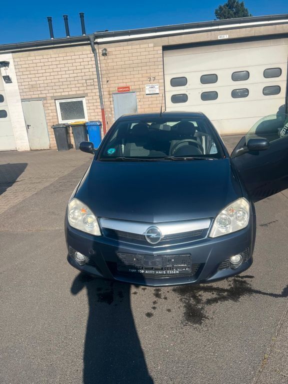 Blau Gebraucht 2005 Opel Tigra Edition Cabrio | 2.000 € (Guter Preis) - Bild 1/4
