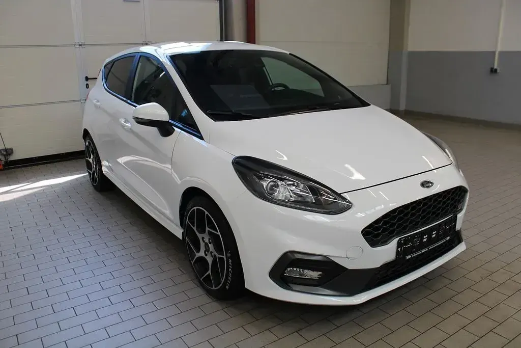 Gebraucht Ford Fiesta Performance Edition 200 PS (147 kW) 2021 Weiß Kleinwagen