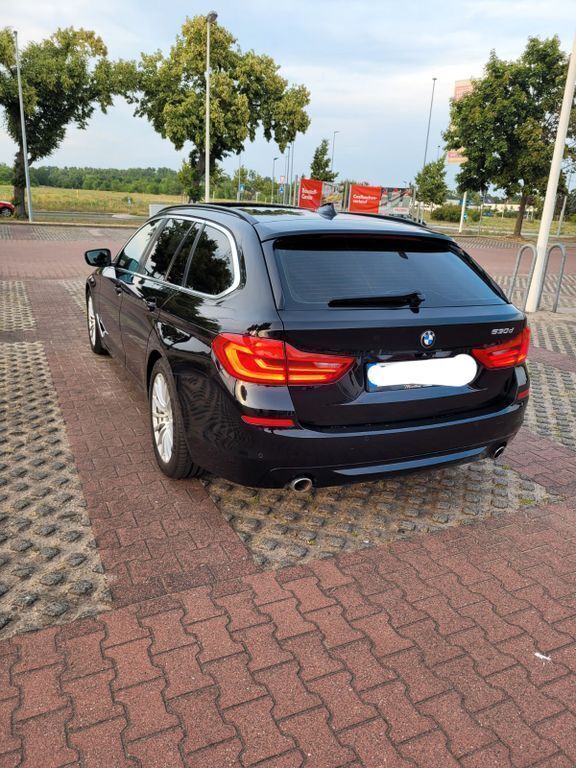 Schwarz Gebraucht 2017 BMW 530 Kombi | 23.500 € (Guter Preis) - Bild 1/4