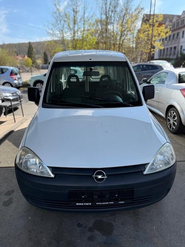 Gebraucht Opel Combo 80 PS (58 kW) 2008 Weiß Van / Kleinbus