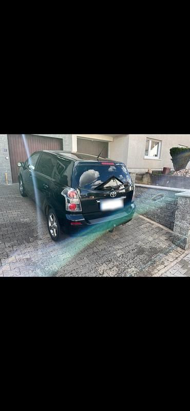 Gebraucht Toyota Corolla Verso 177 PS (130 kW) 2008 Schwarz Van / Kleinbus