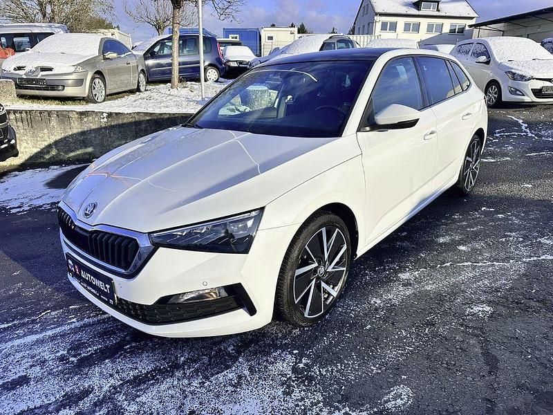 Weiß Gebraucht 2020 Skoda Scala Style Kleinwagen | 17.490 € (Fairer Preis) - Bild 1/4
