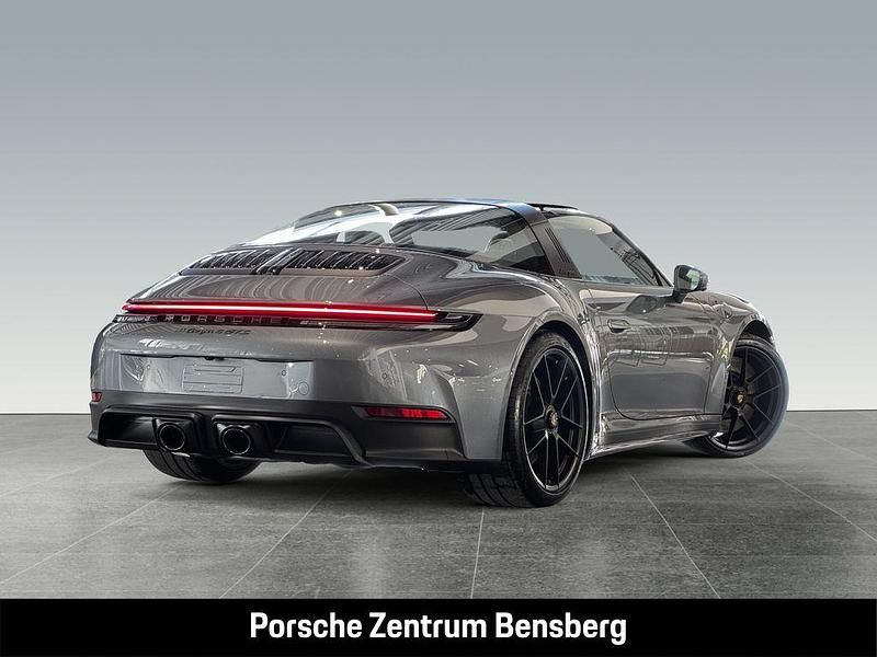 Neu Porsche 911 541 PS (397 kW) 2026 Grau