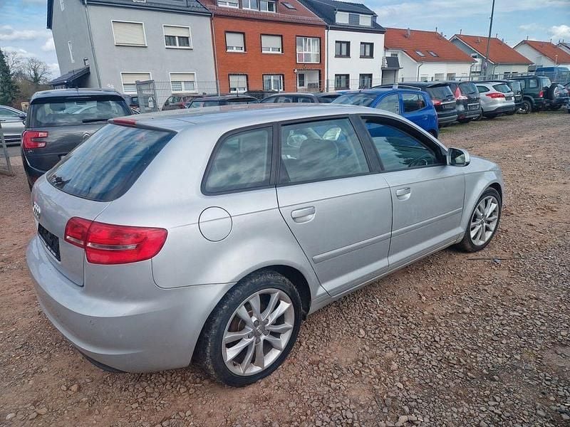 Gebraucht Audi A3 Ambition 140 PS (102 kW) 2011 Grau Kleinwagen