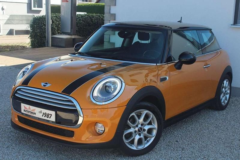 Volcanic orange uni Gebraucht 2014 Mini Cooper D Kleinwagen | 10.900 € (Guter Preis) - Bild 1/4