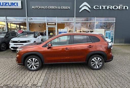 Gebraucht Suzuki SX4 S-Cross Comfort+ 116 PS (85 kW) 2024 Rot SUV
