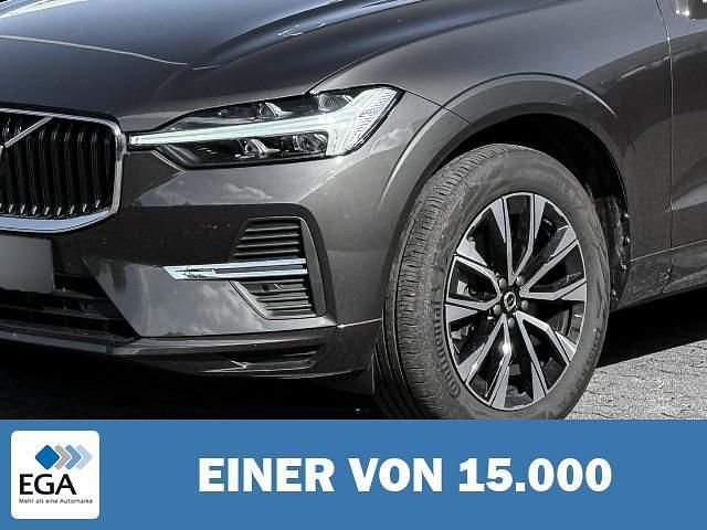 Gebraucht Volvo XC60 Core 197 PS (144 kW) 2023 Metallic SUV