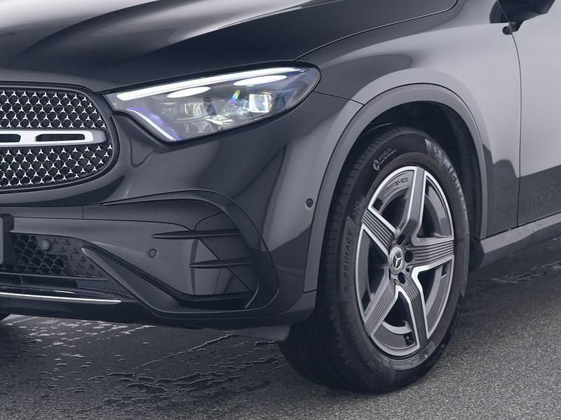 Gebraucht Mercedes GLC200 AMG 204 PS (150 kW) 2025 Schwarz SUV