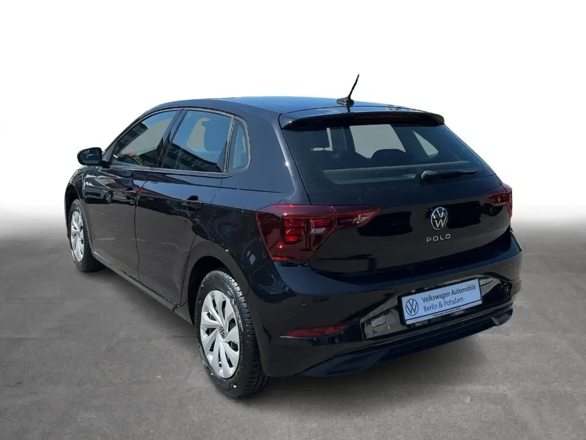 Gebraucht VW Polo Life 95 PS (69 kW) 2024 Deep black perleffekt Kleinwagen