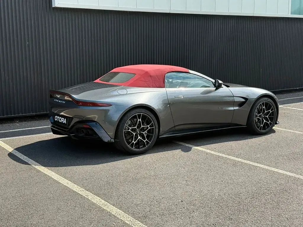 Gebraucht Aston Martin V8 Vantage 510 PS (375 kW) 2022 Grau Cabrio