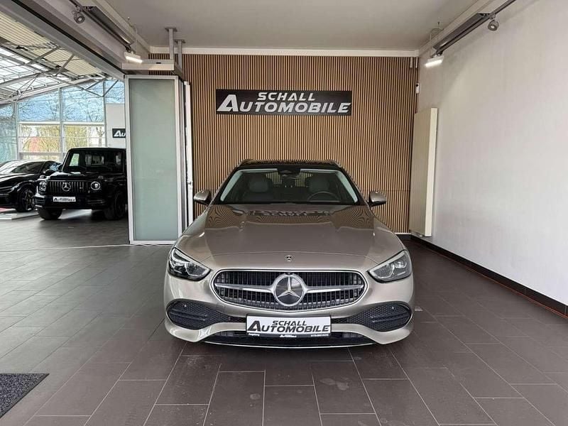 Gebraucht Mercedes C300e Avantgarde 204 PS (150 kW) 2022 Silber Limousine